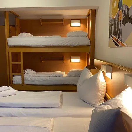 Twenty Seven Bed & Breakfast