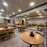 Twenty Seven Bed & Breakfast 3*